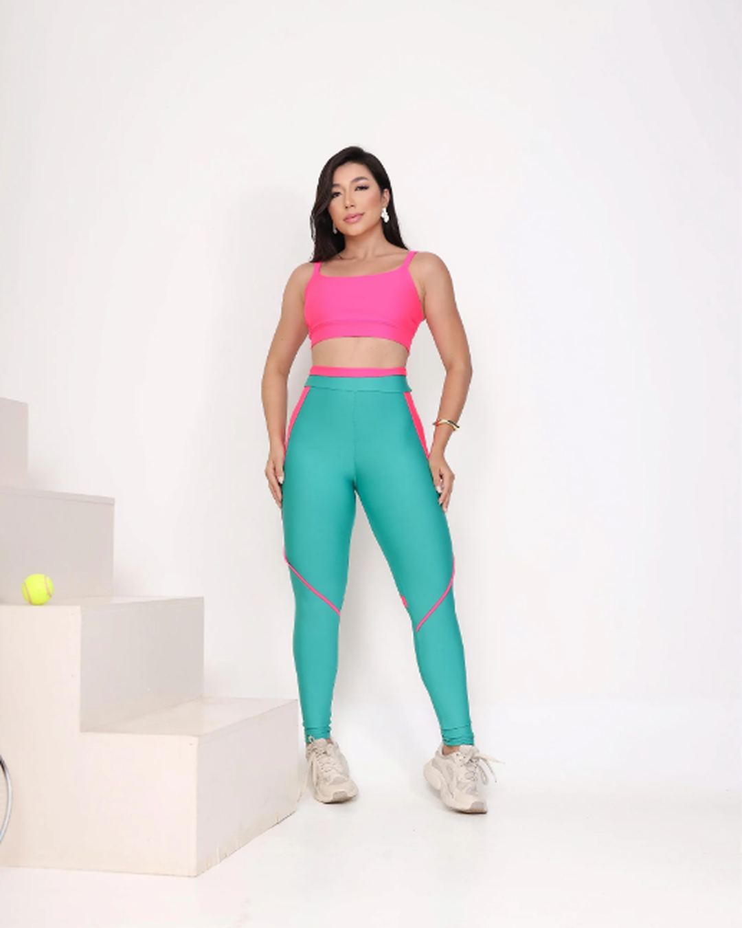 Legging and Straight-Strap Top Set – Emerald Green & Neon Pink